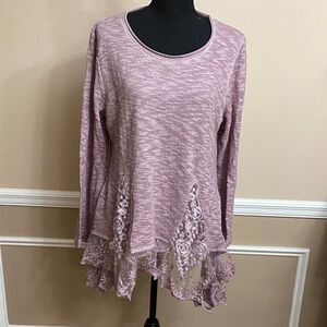 Simply Couture Lavender Lace Trim Long Sleeve Top